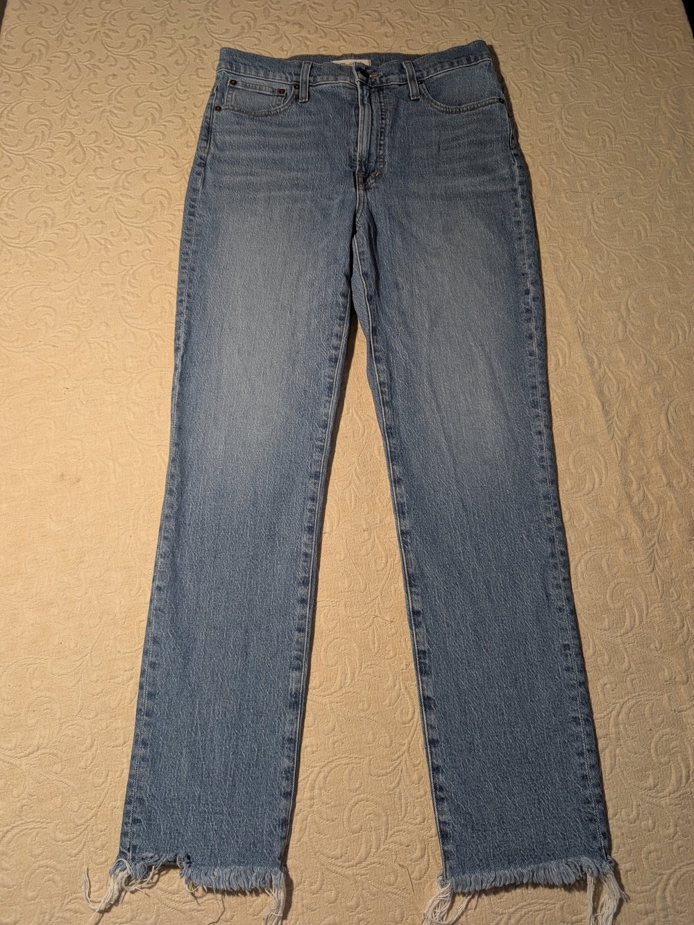 Madewell Light Blue Straight-Leg Jeans with Frayed Hem